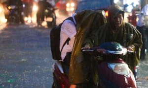 Tâm lý ỷ lại, thói quen ‘phá hủy tương lai’ của các bạn trẻ Việt