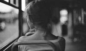 Lúc nào cũng buồn ngủ dù đã ngủ đủ 8 tiếng mỗi ngày có thể là dấu hiệu của...