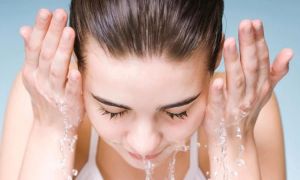 Mẹo chăm sóc da nên làm vào mỗi buổi sáng để làn da luôn tươi trẻ