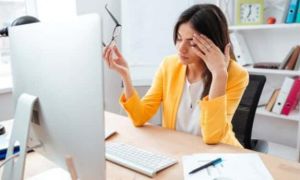 Nguyên nhân khiến người trẻ tuổi xuất hiện tóc trắng