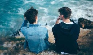 Bạn bè dẫu tốt mấy cũng chớ làm 4 chuyện này nếu không muốn tình bạn kết thúc