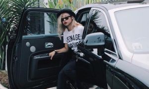 Cha mẹ Việt kỳ lạ nhất thế giới: Trẻ thì đọ xe đọ nhà, già thì đọ con, lấy...