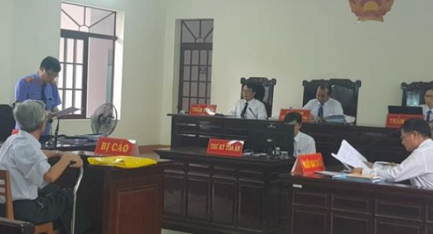 Tuyên án treo bị cáo ấu dâm Nguyễn Khắc Thủy là nhạo báng công lý