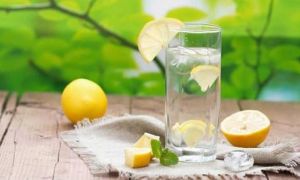 Uống một ly nước chanh mỗi tối trước khi ngủ, cơ thể nhận hàng loạt những tác...