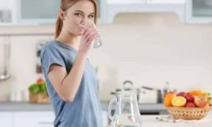 Những thói quen xấu vào buổi sáng