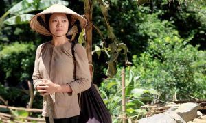 Vì sao người cha sắp lâm chung để lại toàn bộ tài sản cho cô giúp việc chứ...