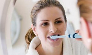 Cảnh giác với tình trạng chảy máu khi đánh răng và cách khắc phục