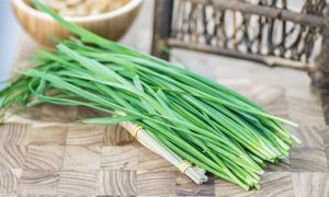 Rau hẹ – kháng sinh tự nhiên chống khuẩn, trị ho cho cả nhà