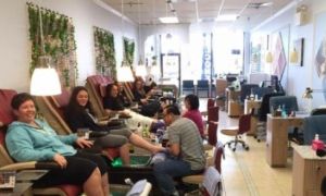 Ai đã dạy người Việt ở Mỹ nghề làm nail?