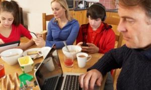 Hàng triệu người sai lầm vì mãi lo kiếm tiền mà quên đi 5 điều này
