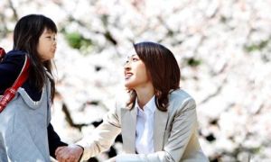 Lựa chọn sự nghiệp hay là nuôi dạy con cái? Những câu chuyện thức tỉnh bậc làm...