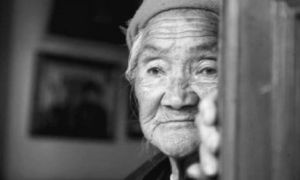 Nhất định đừng bao giờ nói với cha mẹ 10 câu này