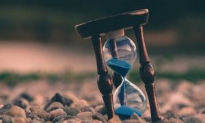 Bán mạng làm việc, hối hả với các mối quan hệ, một ngày lặng người nhận ra:...