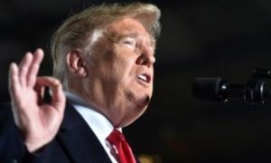 Trump muốn bỏ quyền ‘trẻ sinh ở Mỹ thì có quốc tịch’
