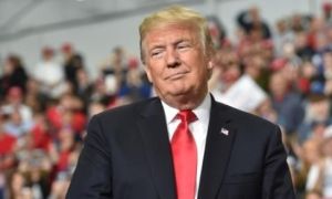 Vì sao Trump dịu giọng, gọi điện cho ông Tập?