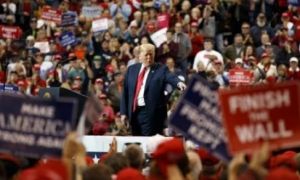 Bầu cử giữa kỳ Mỹ: Đảng Dân chủ lên ngôi, ông Trump gặp khó?