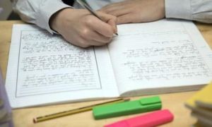 Bé trai 9 tuổi ở Pháp bị đánh chết vì không làm bài tập về nhà