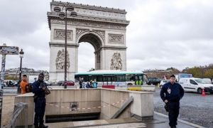 Người Việt ở Paris: Cuộc sống vẫn diễn ra bình thường bất chấp bạo loạn