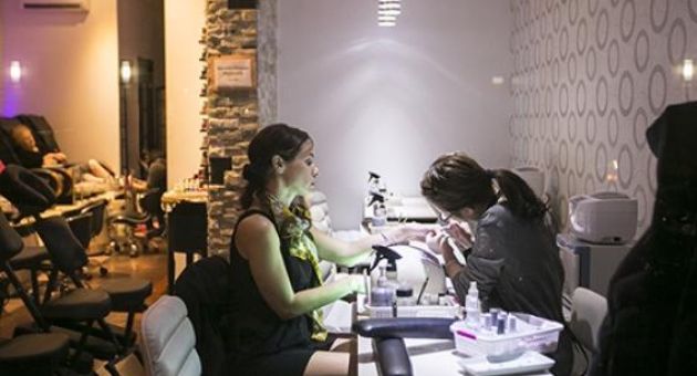 Kẻ bất lương dùng nhiều chiêu trò lừa đảo các chủ tiệm nail gốc Việt
