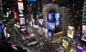 Điều bất ngờ: New York sử dụng máy bay không người lái đón năm mới
