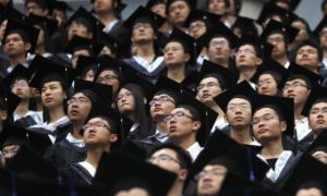 Thấm đòn chiến tranh thương mại: Nhân tài TQ “rụng như lá mùa thu”, tài năng...