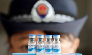 Trung Quốc: Hơn 12 nghìn lọ huyết tương chữa bệnh bị phát hiện nhiễm HIV