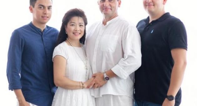 30 năm bên nhau của người đàn ông Đức và cô gái Hà Nội