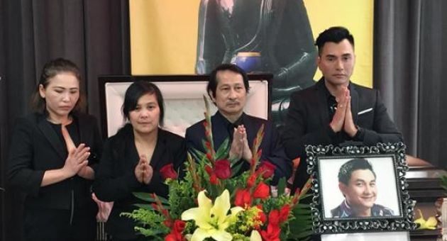 Nhiều đồng nghiệp, khán giả viếng Anh Vũ lần cuối tại Mỹ