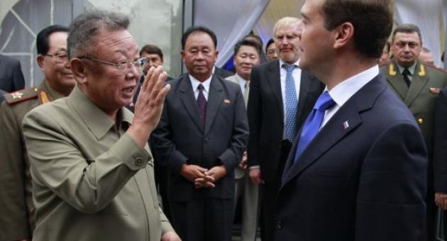 Lép vế trước Trung Quốc, Nga “trống giong cờ mở” thượng đỉnh Putin-Kim chỉ để...