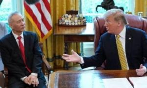Trung Quốc đòn hiểm, Donald Trump ngửa bài: Cuộc đấu nhấn chìm thế giới