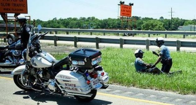 Đoàn xe hộ tống Tổng thống Mỹ gặp tai nạn, 3 người bị thương