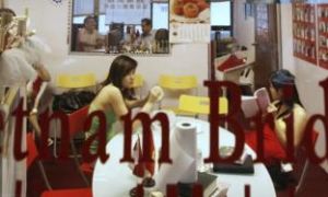 Người Việt tại Mỹ phẫn nộ vì tai tiếng từ đường dây kết hôn giả