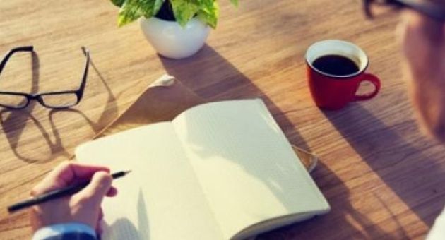 Nếu không làm những điều này trước năm 30 tuổi, bạn đừng mơ đến hai chữ “thành...