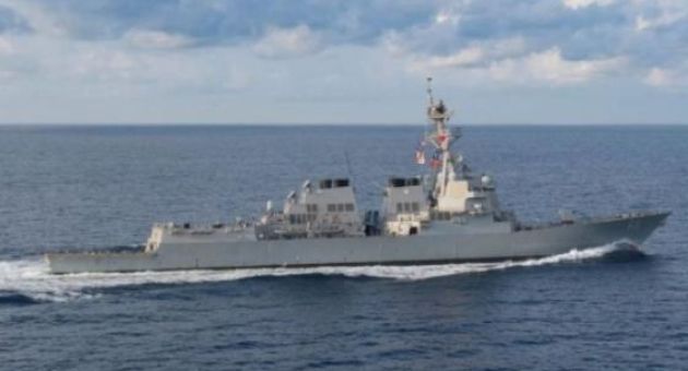 Biển Đông: Tàu khu trục USS Preble áp sát bãi cạn Scarborough