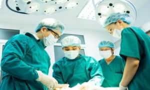 Tự thuật của 1 bác sĩ trẻ: Nhóm người thất đức nhất trong xã hội đã xuất hiện!