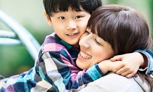8 hành vi của bố mẹ góp sức tạo ra đứa con dốt