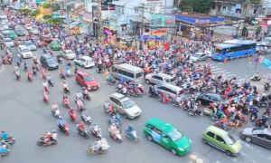 Lái xe ở Mỹ và Việt Nam có gì khác nhau?