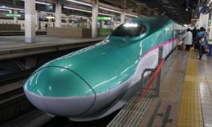 Tàu cao tốc Nhật Bản quên đóng cửa khi chạy với vận tốc 280 km/h