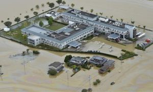 Cảnh Nhật Bản chìm trong biển nước vì mưa lũ