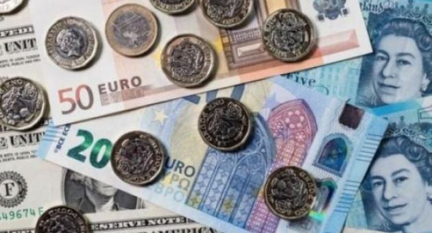 Đồng bảng Anh xuống giá mức thấp nhất trong ba năm vì Brexit