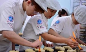 Đi Bỉ học nghề làm bánh mì