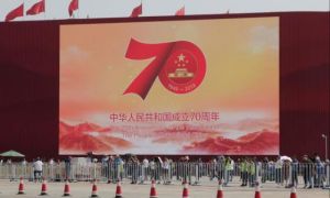 “Hoặc lãnh đạo mạnh mẽ, hoặc sụp đổ”: Đưa ra tuyên bố trọng đại, Bắc Kinh vẫn...