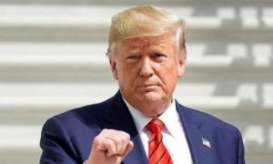 Đăng thông điệp chúc mừng Quốc khánh Trung Quốc, Tổng thống Trump không quên...