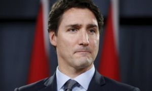 Thủ tướng Canada bị chỉ trích vì đi vận động tranh cử bằng 2 máy bay