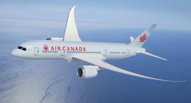 Tiếp viên Air Canada sẽ không còn dùng lời chào “thưa quý bà và quý ông” trên...