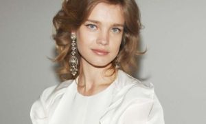 Người vợ từng bán rong vỉa hè của ‘thái tử’ Louis Vuitton
