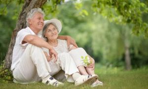 Vợ là khán giả cuối cùng của chồng, chồng là sổ tiết kiệm cuối cùng của vợ