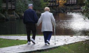 3 việc ngoài ý muốn khiến con người cảm thấy bất lực nhất sau tuổi 60