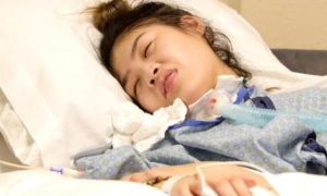 Thiếu nữ gốc Việt ở Mỹ kiện bác sĩ khi chịu cảnh sống thực vật sau phẫu thuật...