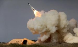 Iraq: Iran bắn 22 tên lửa tấn công vào căn cứ quân sự Mỹ